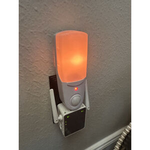 Cooper Lighting NIGHT LIGHT MOTION ACTV